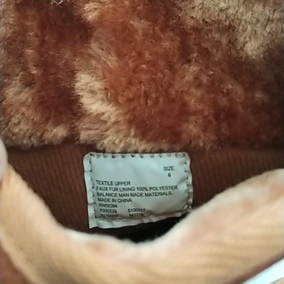 NWT The Children's Place Boots - Picture 9 of 10